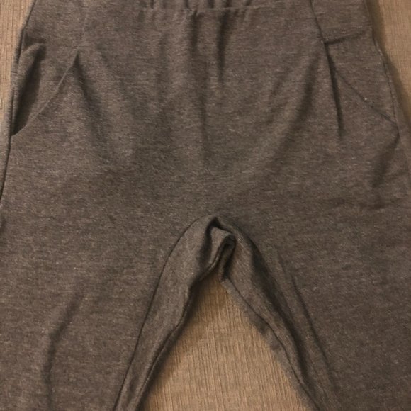 LUNYA Restore Pocket Legging in Charcoal Grey Heather - Picture 5 of 9